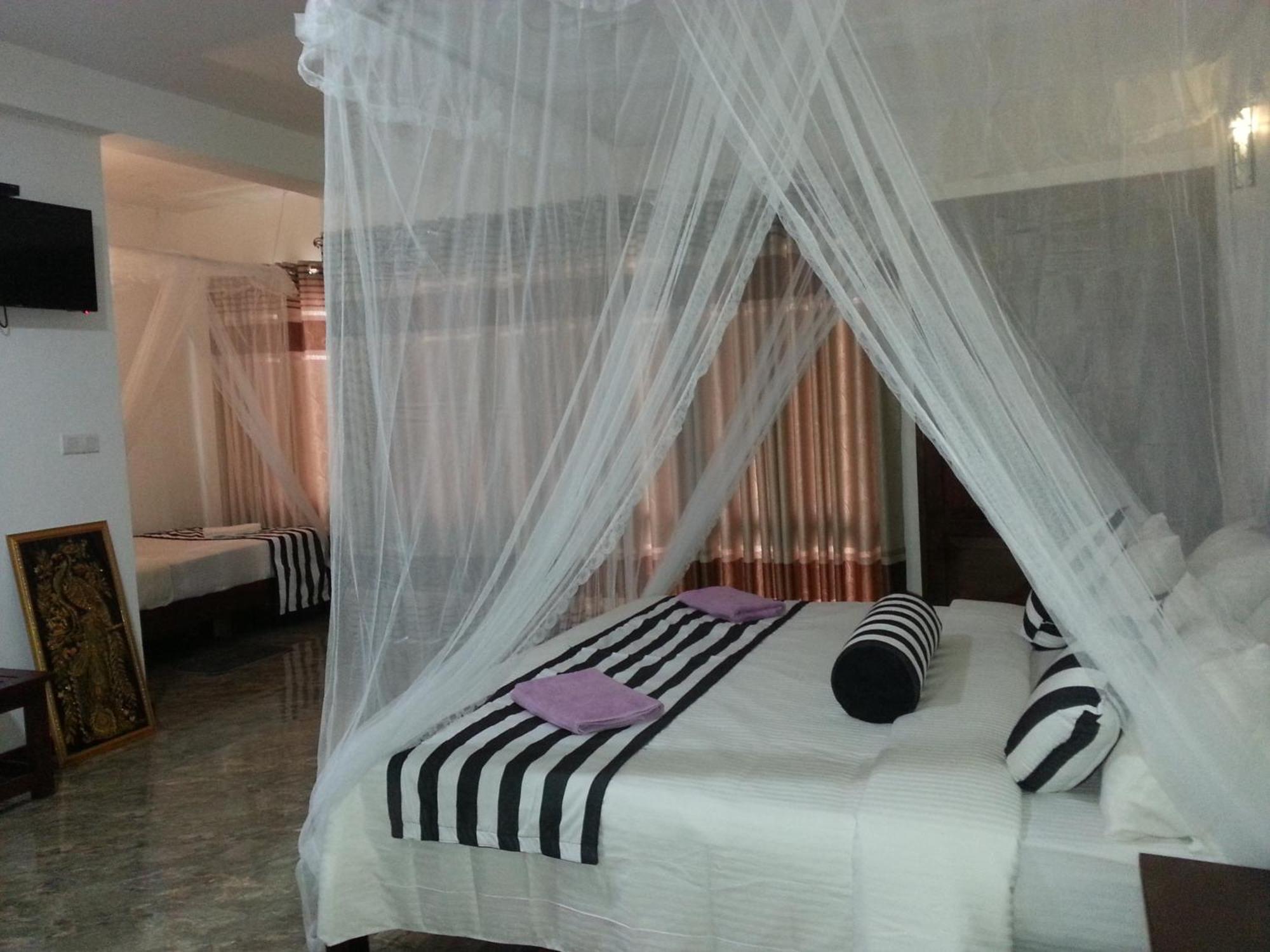 Wow Home Stay Элла Экстерьер фото